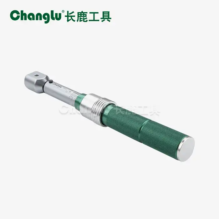 Replaceable-head preset torque wrench